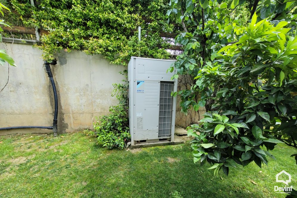 Tirane Qera Vile 4+1 Vile ne kompleks vilash ne zonen e TEG vile kompleks rezidencial