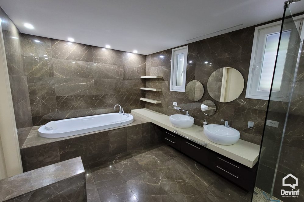 Tirane Qera Vile 4+1 Vile ne kompleks vilash ne zonen e TEG vile kompleks rezidencial