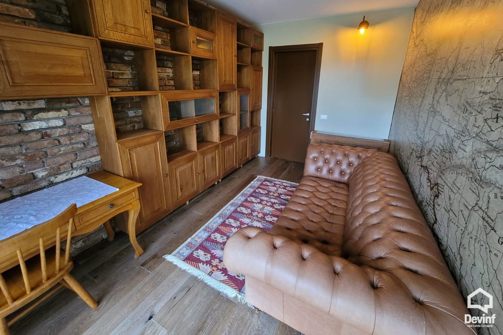 Tirane Qera Vile 4+1 Vile ne kompleks vilash ne zonen e TEG vile kompleks rezidencial