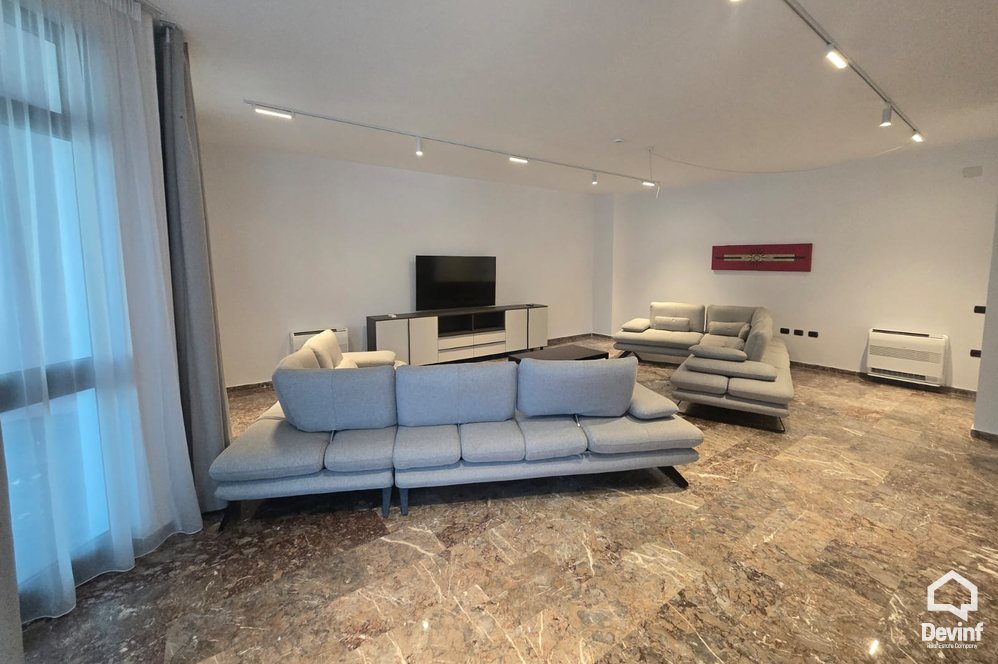 Tirane Shitje Vile Me shume se 4 dhoma Rruga e Elbasanit vile Zyre ndertese multifunksionale spital hotel