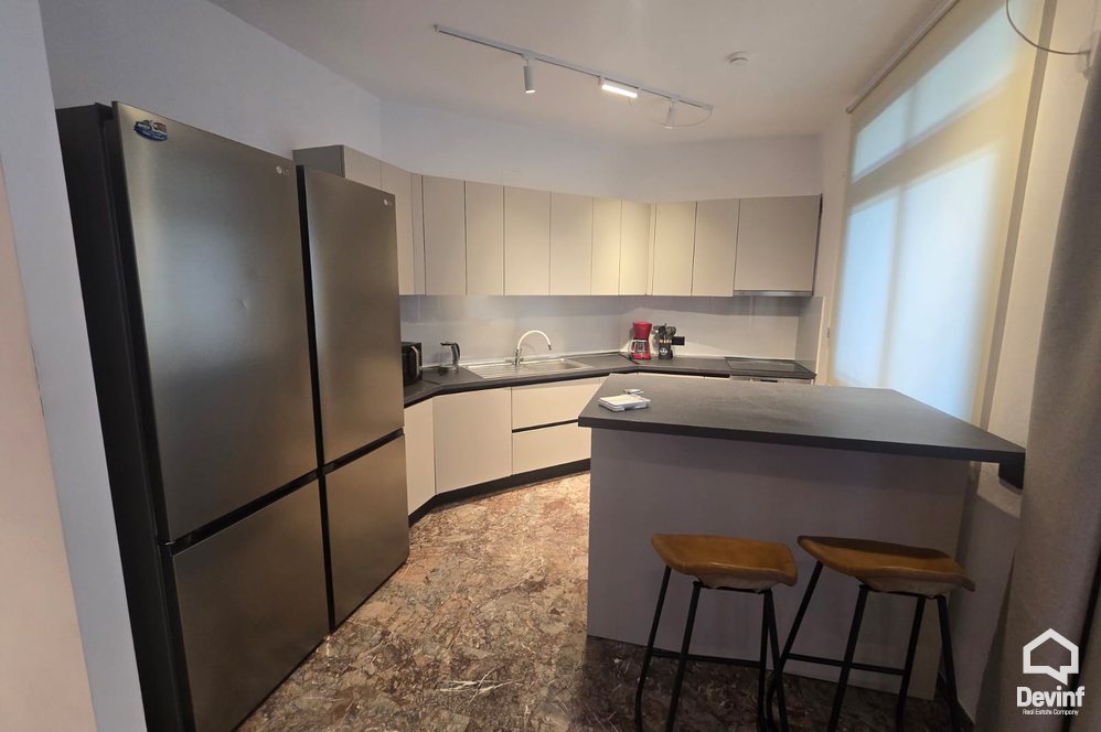 Tirane Shitje Vile Me shume se 4 dhoma Rruga e Elbasanit vile Zyre ndertese multifunksionale spital hotel