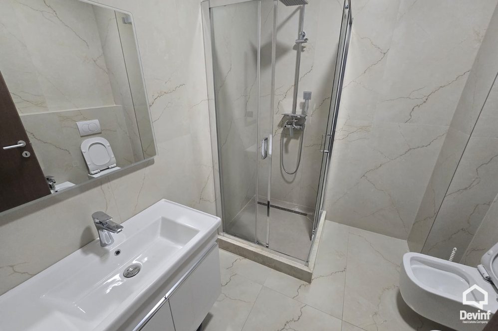 Tirane Shitje Vile Me shume se 4 dhoma Rruga e Elbasanit vile Zyre ndertese multifunksionale spital hotel