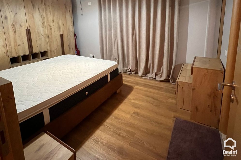 Tirane Qera Apartament 2+1 Apartament ne zonen e Kopeshtit Botanik apartament