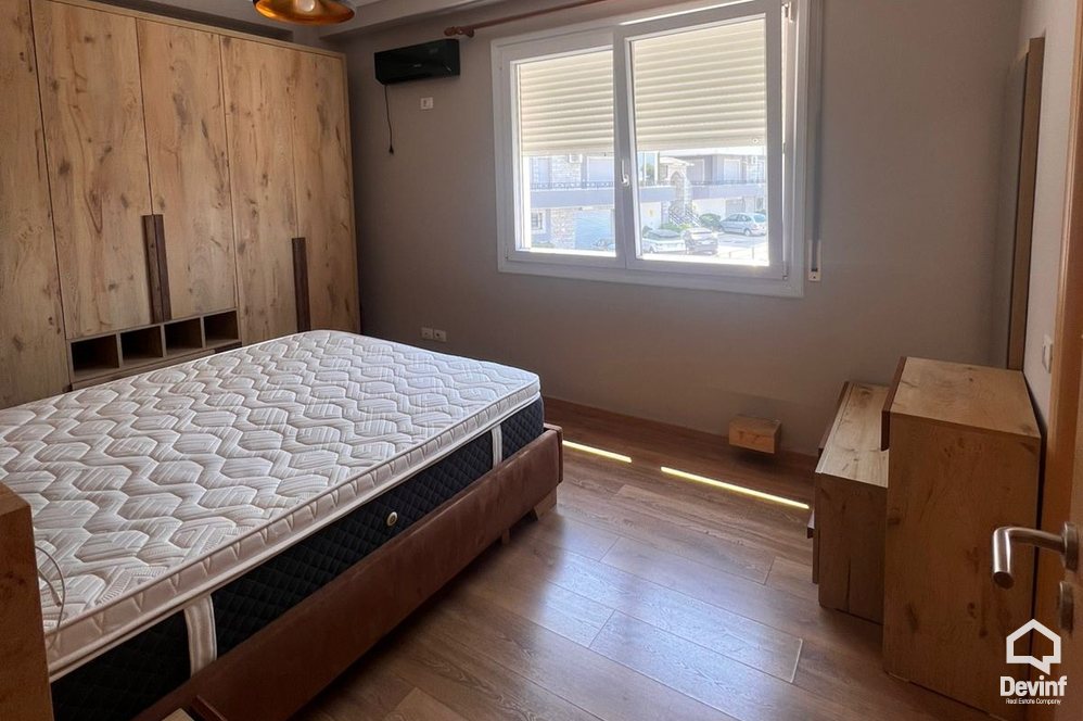 Tirane Qera Apartament 2+1 Apartament ne zonen e Kopeshtit Botanik apartament