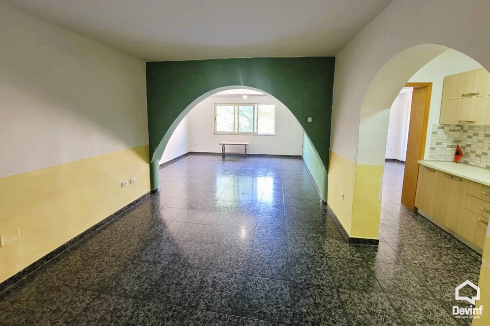 Tirane Qera Apartament 2+1 Apartament/zyre me qira ne Rrugen Myslym Shyri apartament zyre