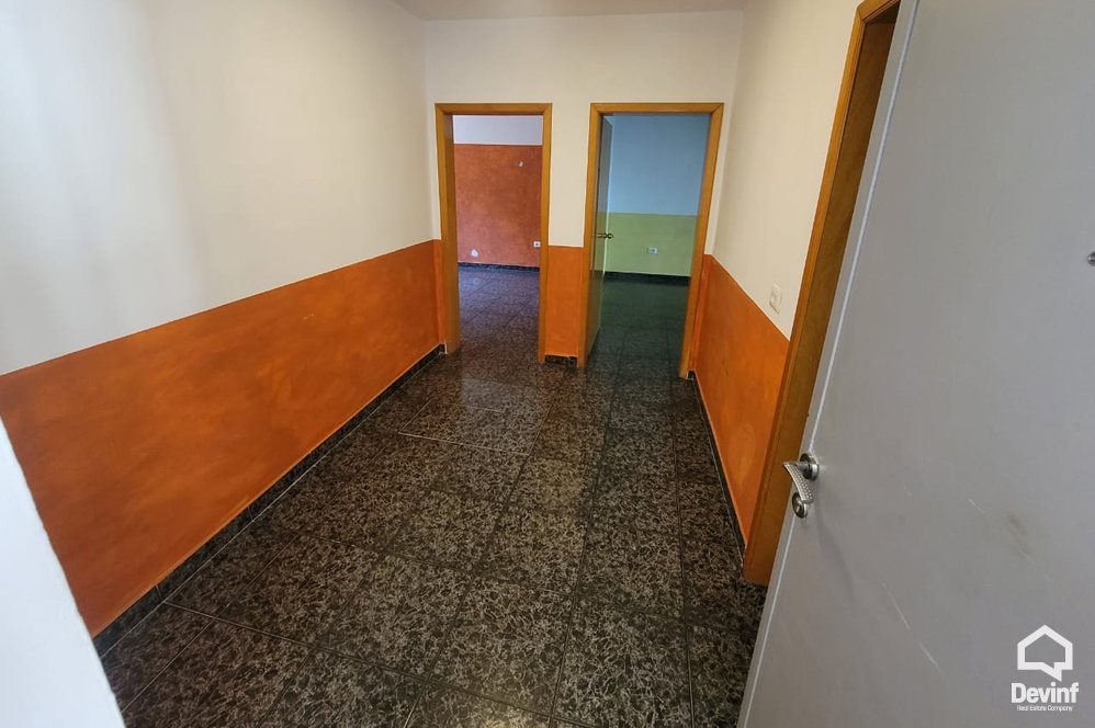 Tirane Qera Apartament 2+1 Apartament/zyre me qira ne Rrugen Myslym Shyri apartament zyre