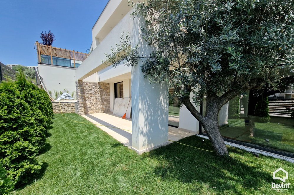 Tirane For Rent Villa  Residential Complex in Farka Lake Villa Residential Complex