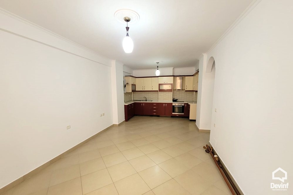 Tirane Qera Apartament 1+1 Apartament ne Rr. Besim Alla, tek Misto Mame apartament