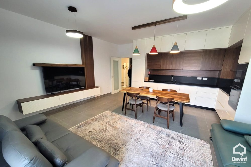 Tirane Qera Apartament 2+1 Apartament ne zonen e Liqenit te Tiranes apartament kompleks rezidencial