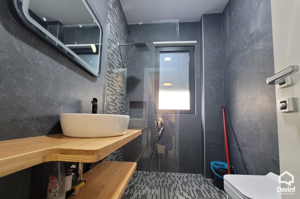 Tirane Qera Apartament 2+1 Apartament ne zonen e Liqenit te Tiranes apartament kompleks rezidencial