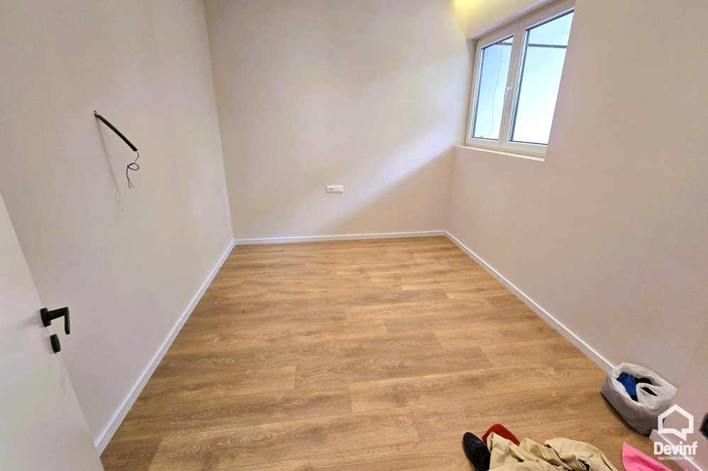Tirane Qera Vile 3+1 Vile me qera ne kompleks rezidencialn tek Liqeni i Madh i Tiranes vile kompleks rezidencial