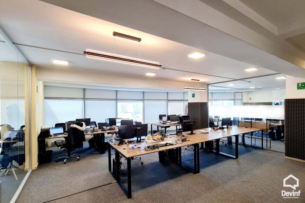 Tirane For Sale Office Office on Dibra Street, a few meters from Skanderbeg Square Office zyre avokati qender estetike qender estetike klinike