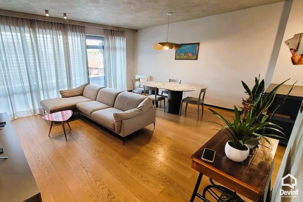 Tirane Qera Apartament 3+1 Me qira apartament 3+1 tek Stadiumi “Selman Stermasi”, Tirane apartament