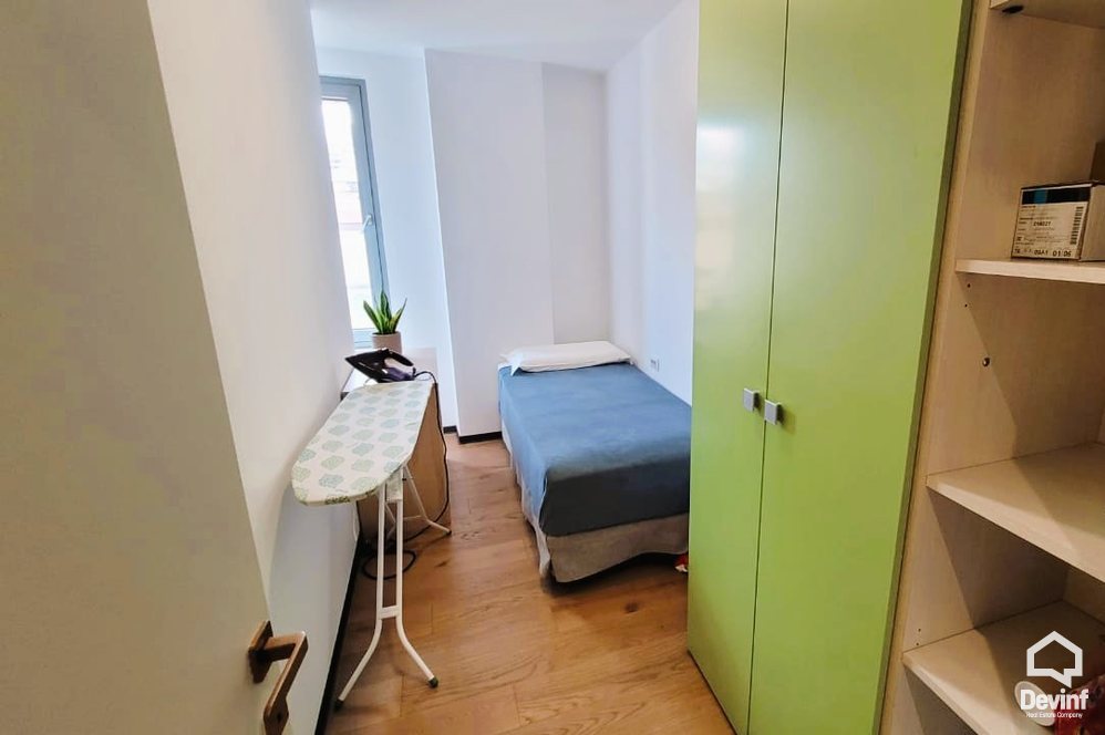 Tirane Qera Apartament 3+1 Me qira apartament 3+1 tek Stadiumi “Selman Stermasi”, Tirane apartament