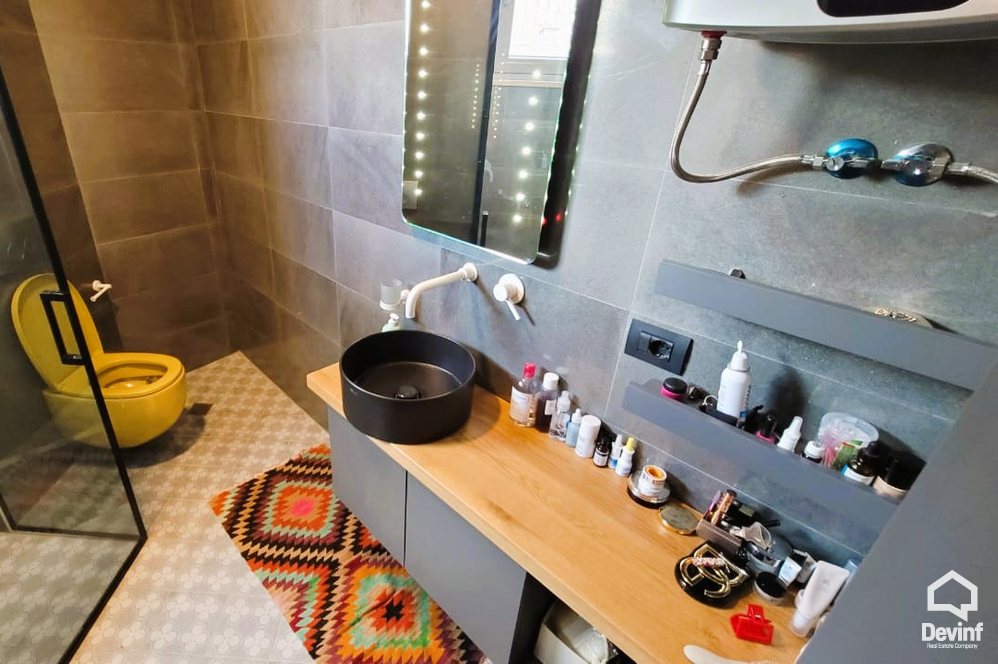 Tirane Qera Apartament 3+1 Me qira apartament 3+1 tek Stadiumi “Selman Stermasi”, Tirane apartament