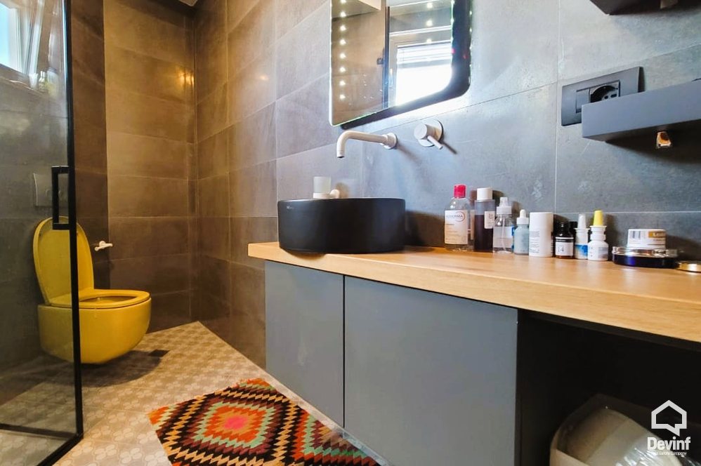 Tirane Qera Apartament 3+1 Me qira apartament 3+1 tek Stadiumi “Selman Stermasi”, Tirane apartament