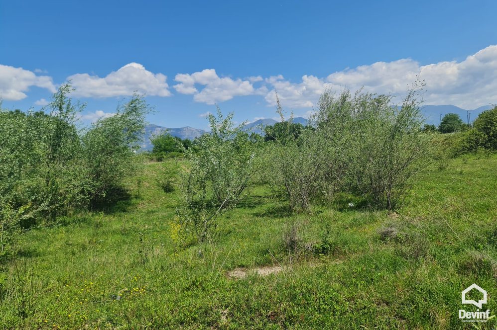 Tirane Shitje Toke Rruga e Aeroportit toke per ndertim toke industriale