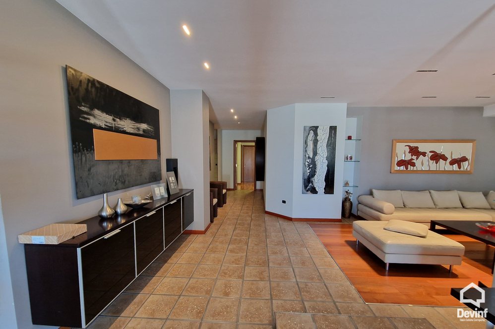 Tirane Shitje Apartament 3+1 Rruga e Elbasanit apartament penthouse