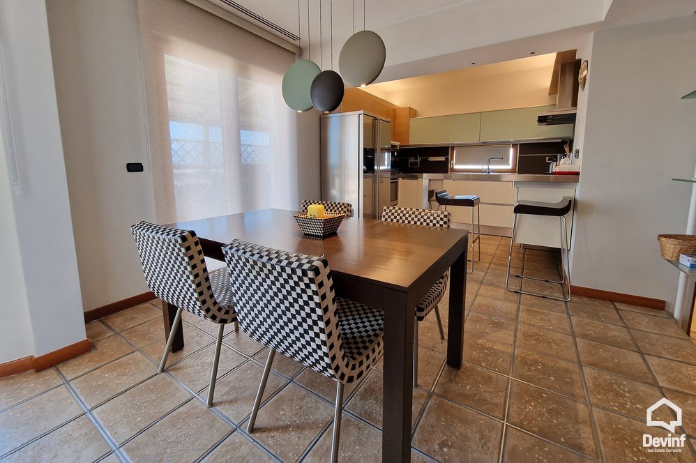 Tirane Shitje Apartament 3+1 Rruga e Elbasanit apartament penthouse