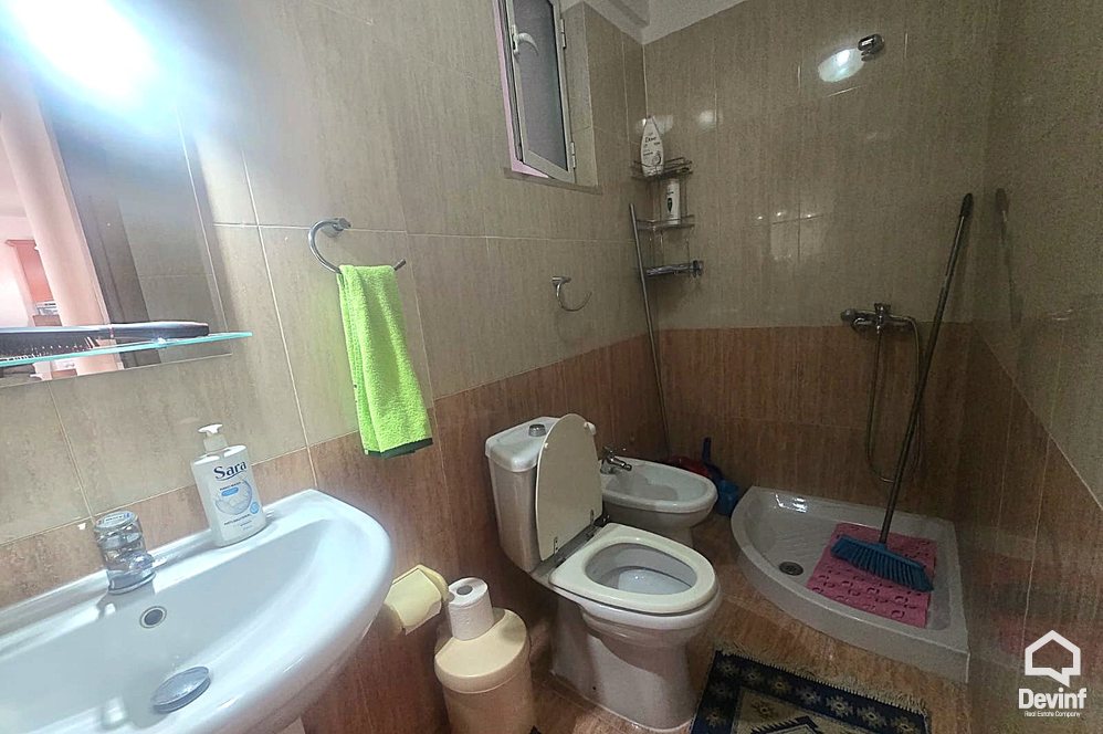 Tirane Qera Apartament 2+1 Apartament tek Pazari i Ri apartament