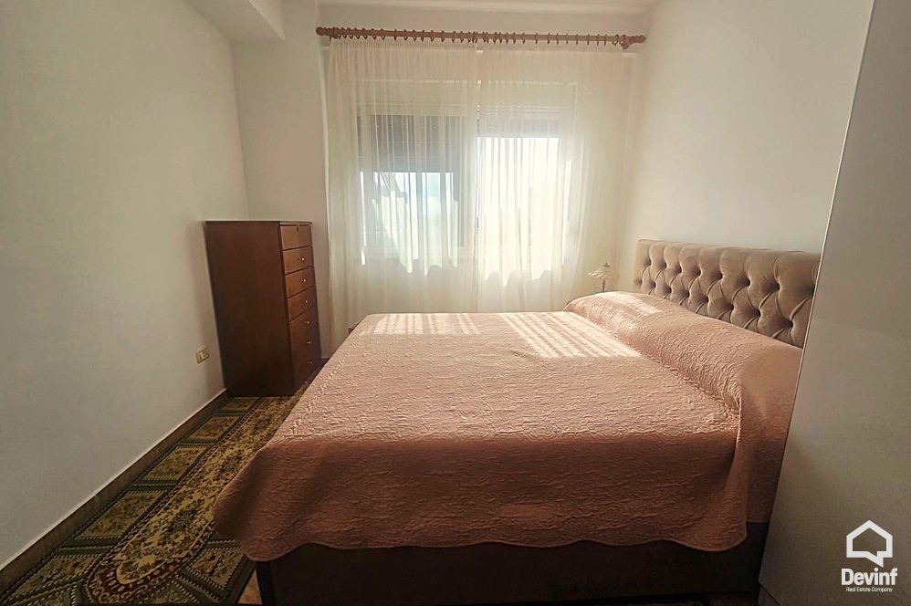 Tirane Qera Apartament 2+1 Apartament tek Pazari i Ri apartament