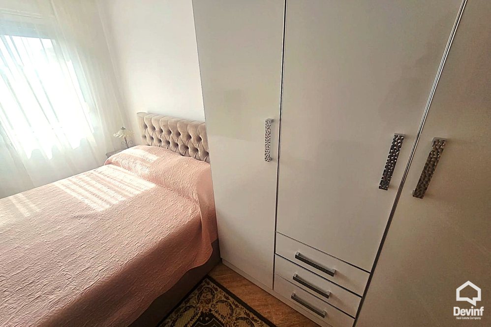 Tirane Qera Apartament 2+1 Apartament tek Pazari i Ri apartament