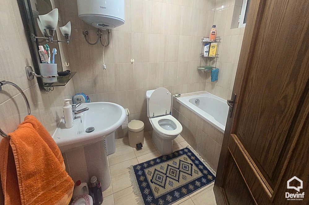 Tirane Qera Apartament 2+1 Apartament tek Pazari i Ri apartament