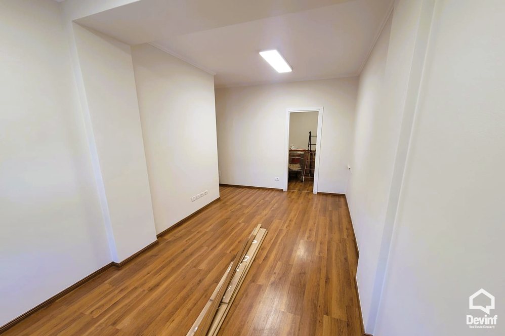 Tirane Qera Apartament 3+1 Zyre ne zonen e Zogut te Zi (Sheshi Karl Topia) zyre qender estetike call center klinike