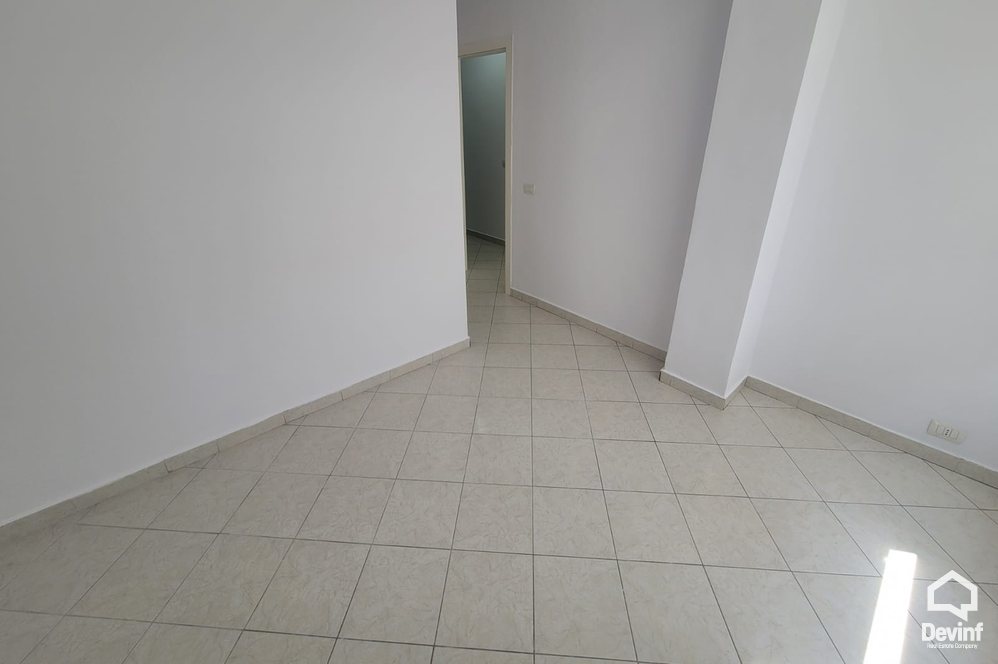 Tirane Qera Zyre Zyre ne Rr. Sami Frasheri zyre klinike