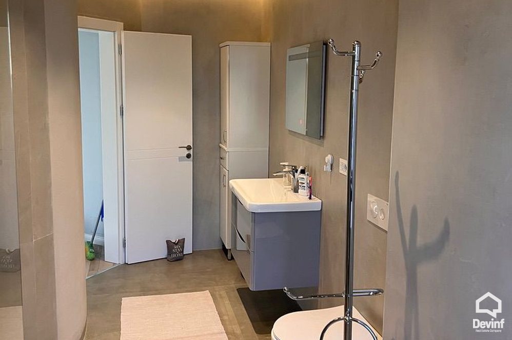 Kavaje Shitje Apartament 3+1 Golem apartament bregdet dubleks turistike Booking/AirBnB