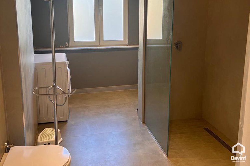 Kavaje Shitje Apartament 3+1 Golem apartament bregdet dubleks turistike Booking/AirBnB