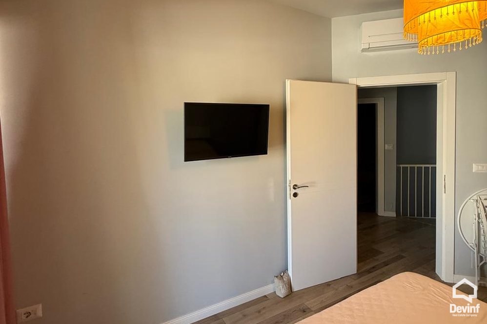 Kavaje Shitje Apartament 3+1 Golem apartament bregdet dubleks turistike Booking/AirBnB