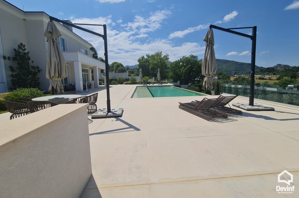 Tirane Shitje Vile  Vile ne kompleksin rezidencial Rolling Hills vile kompleks rezidencial