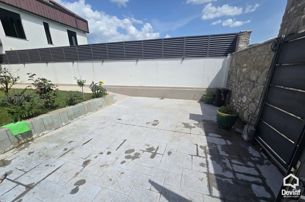 Tirane For Rent Villa 4+1 Vila for rent in the area of Berzhita Municipaly, Tirane Villa Residence