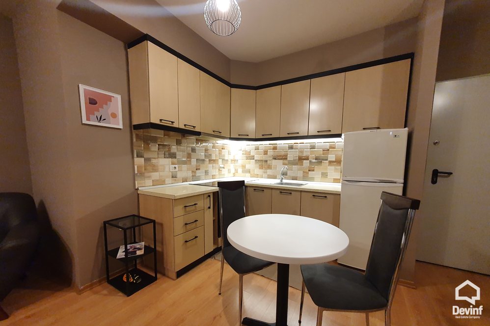 Tirane Qera Apartament 1+1 Apartament tek Kompleksi Magnet apartament