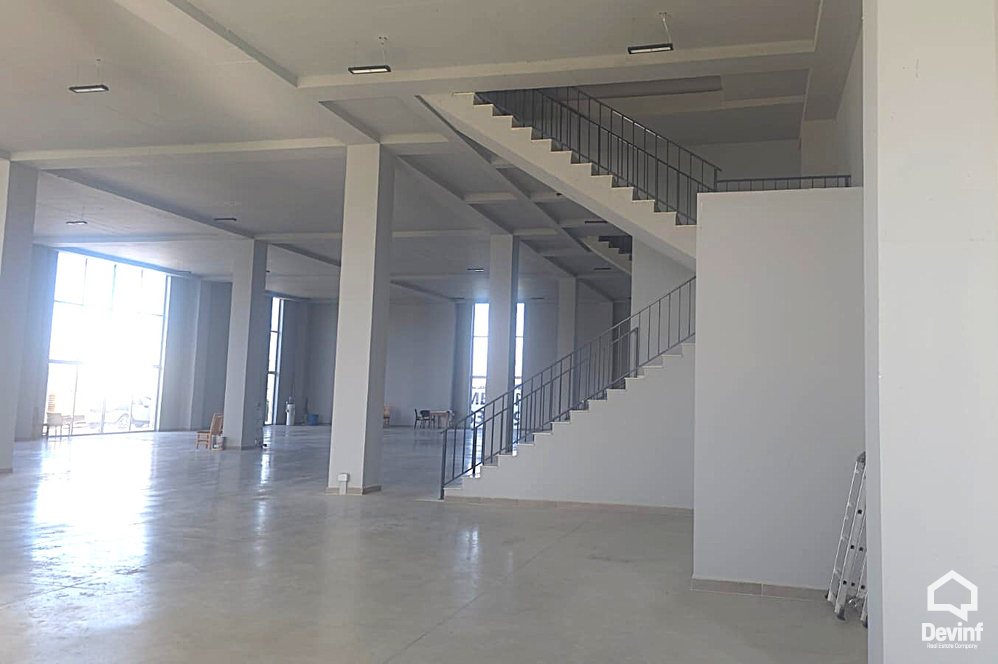 Tirane For Rent Multifunctional Building Premium Industrial Building on the Tirana – Durrës Highway Office Warehouse Fabrication fasoneri show room