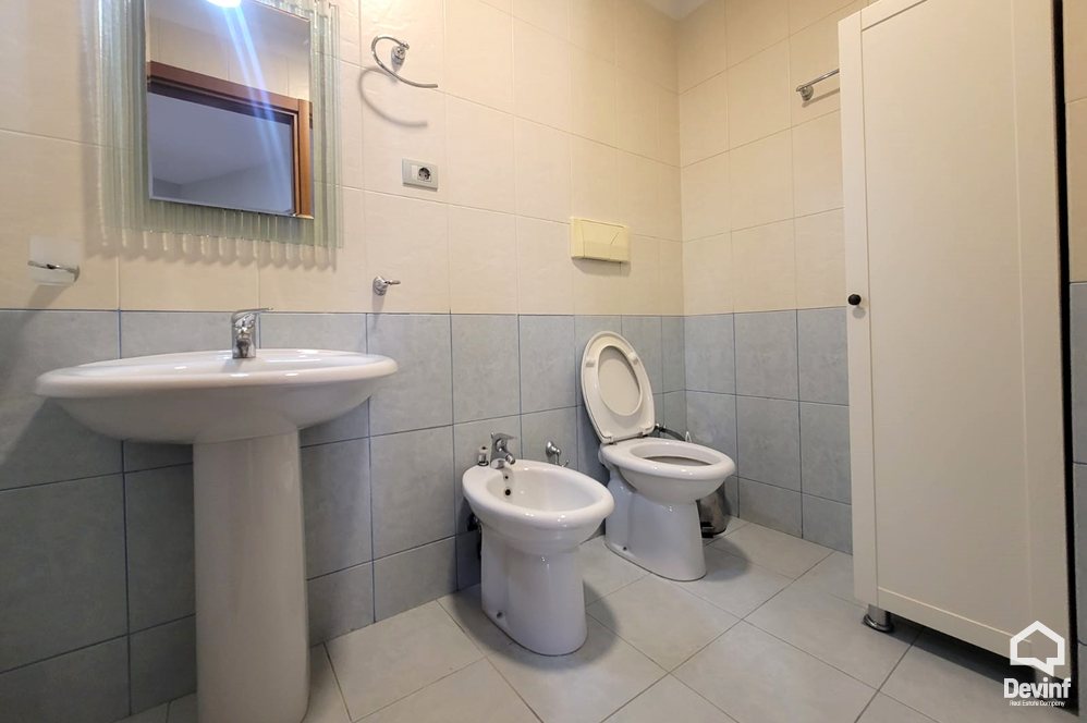 Tirane Qera Apartament 3+1 Apartament ne Rrugen Sami Frasheri apartament