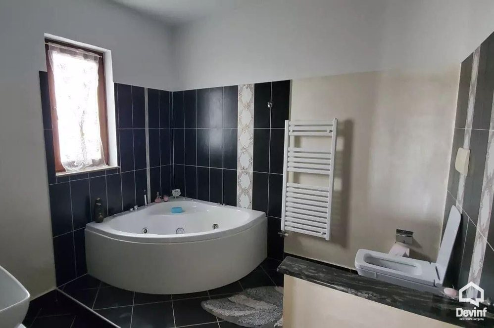 Tirane Shitje Vile Preze vile