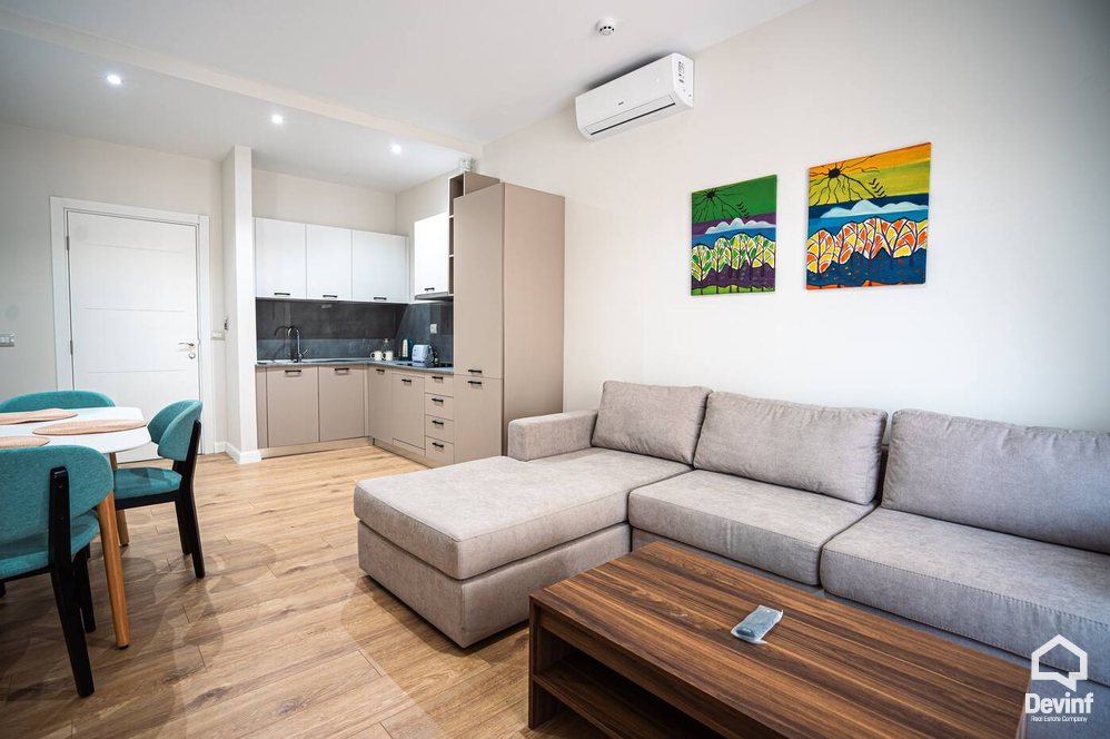 Tirane Shitje Apartament Rruga Xhanfize Keko, prane ish Kinostudios apartament Booking/AirBnB