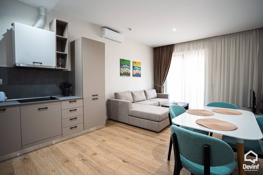 Tirane Shitje Apartament Rruga Xhanfize Keko, prane ish Kinostudios apartament Booking/AirBnB