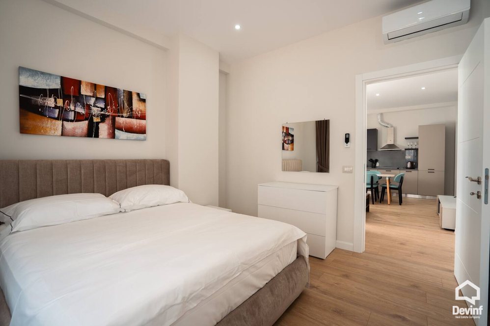 Tirane Shitje Apartament Rruga Xhanfize Keko, prane ish Kinostudios apartament Booking/AirBnB