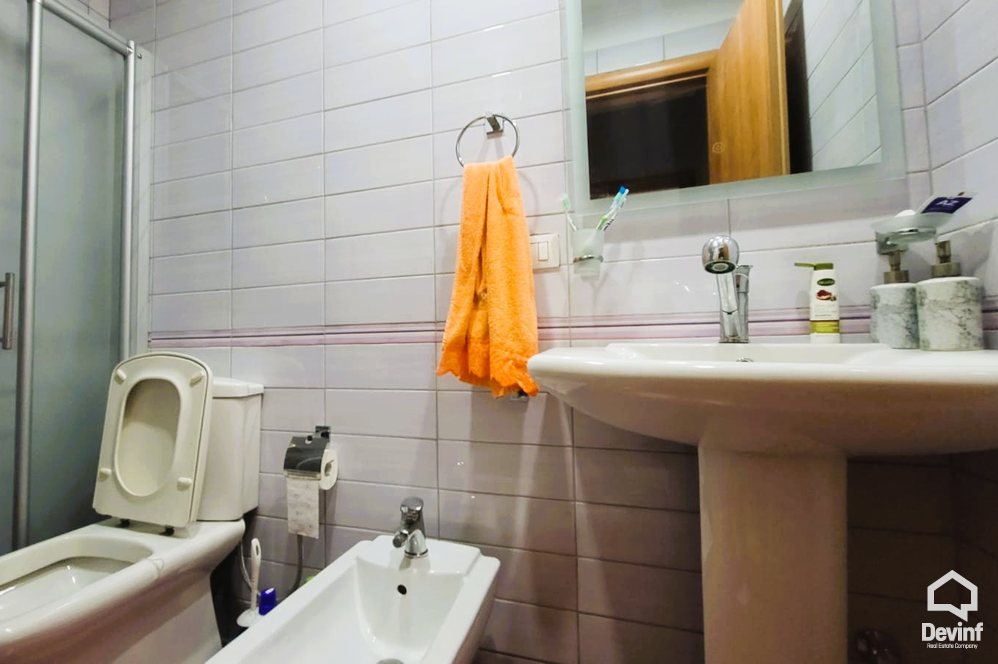 Tirane Qera Apartament 3+1 apartament