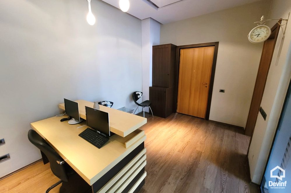 Tirane Qera Zyre Me qera zyre e mobiluar tek Gjykata e Tiranes zyre Noter zyre avokati