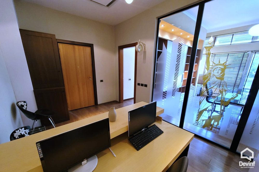 Tirane Qera Zyre Me qera zyre e mobiluar tek Gjykata e Tiranes zyre Noter zyre avokati