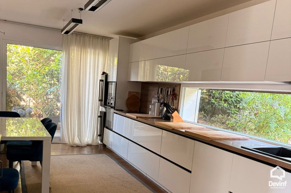 Tirane Shitje Vile Long Hill Residence vile