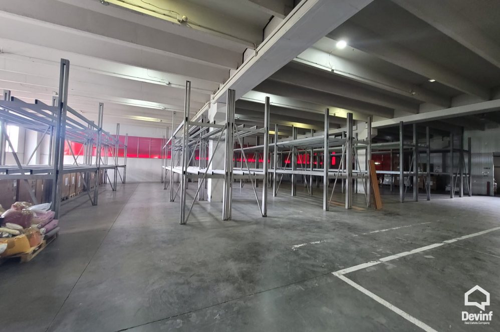 Tirane Qera Magazine  Objekt industrial prodhimi ne Autostraden Tirane-Vore magazine ndertese multifunksionale prodhim