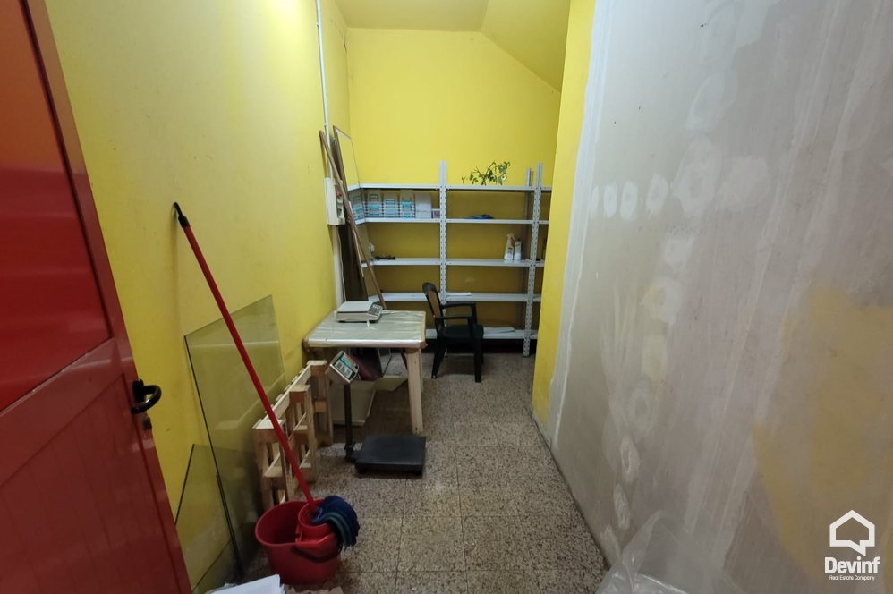 Tirane Qera Magazine  Objekt industrial prodhimi ne Autostraden Tirane-Vore magazine ndertese multifunksionale prodhim