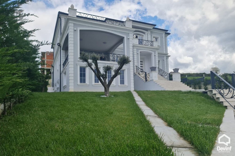 Tirane For Rent Villa Me shume se 4 dhoma Villa in the area of Sauk, Tirana Villa