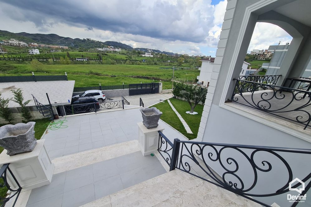 Tirane For Rent Villa Me shume se 4 dhoma Villa in the area of Sauk, Tirana Villa