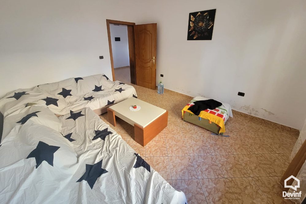 Tirane Qera Apartament 3+1 Apartament tek Fusha e Aviacionit apartament kat vile